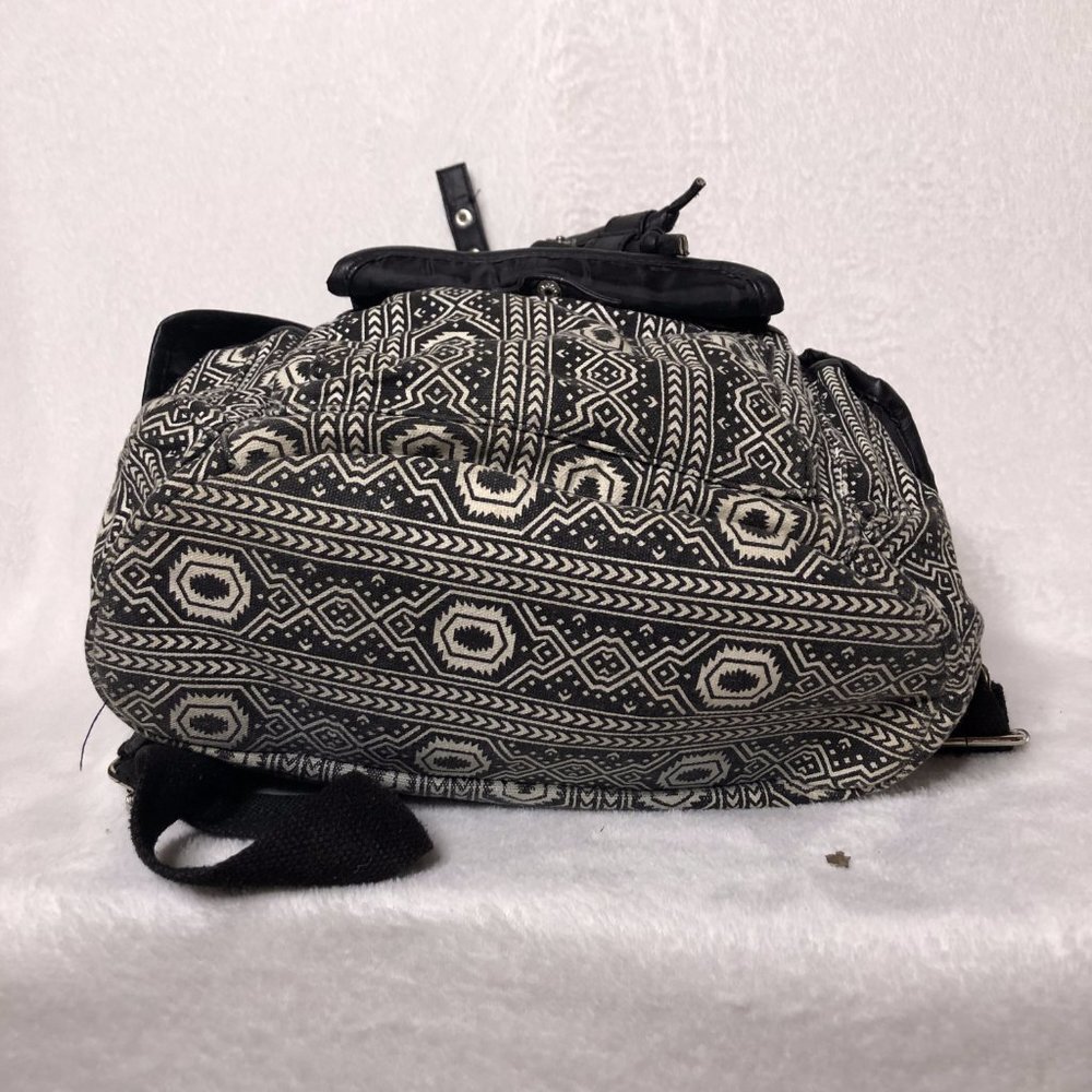 Womens Geometric Pattern Back Pack Bag Size OS - Picture 4 of 5